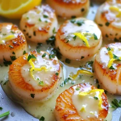Um Zitronen-Knoblauch-Butter Jakobsmuscheln zuzubereiten, brauchst du folgende Zutaten: - 450 g frische Jakobsmuscheln - 60 g ungesalzene Butter (geteilt) - 3 Knoblauchzehen, fein gehackt - Saft und Abrieb von 1 großen Zitrone - 1 Esslöffel frische Petersilie, gehackt - Salz und Pfeffer nach Geschmack - Optional: Prise rote Chiliflocken für etwas Schärfe Diese Zutaten geben den Jakobsmuscheln ihren tollen Geschmack. Frische Jakobsmuscheln sind wichtig, da sie den besten Geschmack und die beste Textur bieten. Wenn du mehr Geschmack willst, kannst du verschiedene Gewürze hinzufügen. Hier sind ein paar Ideen: - Eine Prise Paprika für etwas Rauchigkeit. - Ein Spritzer Weißwein für mehr Tiefe. - Frische Kräuter wie Thymian oder Oregano. Diese Optionen machen dein Gericht noch interessanter. Probiere einfach aus, was dir am besten gefällt. Frische Jakobsmuscheln sind das A und O. Hier sind einige Tipps, um die besten auszuwählen: - Aussehen: Sie sollten glänzend und feucht sein, nicht trocken oder matt. - Geruch: Frische Jakobsmuscheln riechen nach Meer. Wenn sie unangenehm riechen, kaufe sie nicht. - Schalen: Wenn du Jakobsmuscheln mit Schalen kaufst, sollten sie fest geschlossen sein. Offen bedeutet, dass sie nicht mehr frisch sind. Wenn du diese Tipps befolgst, wirst du die besten Jakobsmuscheln für dein Gericht finden. Zuerst tupfen Sie die Jakobsmuscheln mit einem Papiertuch trocken. Dies entfernt die Feuchtigkeit. Dann würzen Sie beide Seiten mit Salz und Pfeffer. Diese Würze hilft, eine goldene Kruste zu erzielen. Frische Jakobsmuscheln sind wichtig. Achten Sie darauf, dass sie fest und glänzend sind. Erhitzen Sie in einer großen Pfanne 30 g Butter bei mittelhoher Hitze. Warten Sie, bis die Butter sprudelt. Dann fügen Sie die Jakobsmuscheln in die Pfanne. Überladen Sie die Pfanne nicht. Braten Sie die Jakobsmuscheln 2-3 Minuten pro Seite an. Sie sollten eine schöne goldene Farbe haben. Nehmen Sie sie aus der Pfanne und legen Sie sie auf einen Teller. Reduzieren Sie die Hitze auf mittlere Temperatur. Fügen Sie die restlichen 30 g Butter in die Pfanne hinzu. Wenn die Butter geschmolzen ist, geben Sie den gehackten Knoblauch dazu. Sautieren Sie ihn eine Minute lang. Achten Sie darauf, dass er nicht verbrennt. Rühren Sie dann den Zitronensaft und den Zitronenabrieb ein. Optional können Sie rote Chiliflocken für etwas Schärfe hinzufügen. Lassen Sie die Sauce eine Minute köcheln. Geben Sie die Jakobsmuscheln zurück in die Pfanne. Schwenken Sie sie vorsichtig in der Sauce. Kochen Sie sie eine weitere Minute, um sie durchzuwärmen. Servieren Sie die Jakobsmuscheln mit frischer Petersilie. Um perfekte Jakobsmuscheln zu braten, sind einige Dinge wichtig. Achten Sie darauf, die Jakobsmuscheln gut zu trocknen. Feuchtigkeit kann die Kruste beeinträchtigen. Würzen Sie sie mit Salz und Pfeffer, um den Geschmack zu heben. Verwenden Sie frische Jakobsmuscheln. Sie haben einen besseren Geschmack und eine bessere Textur. Die Temperatur ist entscheidend. Erhitzen Sie die Pfanne auf mittelhoher Hitze. Wenn die Butter sprudelt, ist die Pfanne bereit. Braten Sie die Jakobsmuscheln 2-3 Minuten pro Seite. Sie sollten goldbraun und zart sein. Überladen Sie die Pfanne nicht, da dies die Hitze senkt. Für mehr Geschmack können Sie rote Chiliflocken hinzufügen. Diese geben der Sauce eine schöne Schärfe. Auch frische Kräuter wie Thymian oder Basilikum passen gut. Diese Kräuter verleihen den Jakobsmuscheln ein neues Aroma. Experimentieren Sie mit verschiedenen Zutaten, um Ihren eigenen Stil zu finden. {{image_4}} Gegrillte Jakobsmuscheln sind eine tolle Option. Sie bekommen ein rauchiges Aroma. Um sie zu grillen, marinieren Sie die Jakobsmuscheln mit Zitronensaft und etwas Öl. Grillen Sie sie dann für 2-3 Minuten pro Seite. Das sorgt für einen tollen Geschmack. Servieren Sie sie mit der Zitronen-Knoblauch-Butter für einen frischen Kick. Für eine mediterrane Note fügen Sie frische Kräuter hinzu. Rosmarin oder Thymian passen gut. Mischen Sie die Kräuter mit der Butter, bevor Sie die Jakobsmuscheln braten. Dies gibt den Jakobsmuscheln ein tolles Aroma. Diese Variante bringt einen Hauch von Sonne auf den Teller. Dazu passen viele Beilagen. Probieren Sie einen frischen Salat oder gedünstetes Gemüse. Auch Risotto oder Pasta sind gute Optionen. Für ein schönes Bild legen Sie die Jakobsmuscheln auf eine Platte. Beträufeln Sie sie mit der Sauce und garnieren Sie sie mit Petersilie. Fügen Sie Zitronenscheiben hinzu. So sieht das Gericht noch einladender aus. Um Jakobsmuscheln frisch zu halten, legen Sie sie in einen luftdichten Behälter. Stellen Sie sicher, dass sie gut abgedeckt sind. Verwenden Sie ein Papiertuch, um die Feuchtigkeit zu absorbieren. Dies hilft, die Frische zu bewahren. Lagern Sie den Behälter im Kühlschrank. Jakobsmuscheln sind empfindlich und verlieren schnell ihren Geschmack. Im Kühlschrank halten sich frische Jakobsmuscheln 1 bis 2 Tage. Überprüfen Sie sie täglich. Wenn sie unangenehm riechen, entsorgen Sie sie. Wenn Sie sie länger aufbewahren möchten, frieren Sie sie ein. Im Gefrierschrank bleiben sie bis zu 3 Monate frisch. Achten Sie darauf, sie gut zu verpacken, um Gefrierbrand zu vermeiden. Um Jakobsmuscheln wieder warm zu machen, verwenden Sie eine Pfanne. Erhitzen Sie sie bei niedriger Temperatur, um sie nicht zu überkochen. Fügen Sie etwas Butter oder Öl hinzu, um Geschmack zu erhalten. Sie können auch etwas Brühe oder Wasser verwenden. Dies hilft, die Jakobsmuscheln saftig zu halten. Achten Sie darauf, sie nur kurz zu erhitzen, damit sie zart bleiben. Frische Jakobsmuscheln sollten fest und glänzend sein. Achte auf eine milchige, klare Flüssigkeit. Der Geruch sollte frisch und leicht salzig wie das Meer riechen. Vermeide Jakobsmuscheln mit einem starken, fischigen Geruch. Wenn die Schalen geschlossen oder leicht zu öffnen sind, sind sie frisch. Zitronen-Knoblauch-Butter Jakobsmuscheln passen gut zu verschiedenen Beilagen. Hier sind einige Ideen: - Reis: Ein einfacher, duftender Reis ergänzt die Aromen. - Pasta: Leichte Nudeln in Olivenöl schmecken großartig dazu. - Gemüse: Gedünstetes Gemüse wie Spargel oder grüner Bohnen bringt Farbe auf den Teller. - Salat: Ein frischer grüner Salat bietet einen knackigen Kontrast. Ja, du kannst die Butter durch Pflanzenöl ersetzen. Olivenöl ist eine gute Wahl. Es verleiht den Jakobsmuscheln einen anderen Geschmack, der auch lecker ist. Beachte, dass der cremige Geschmack der Butter dann nicht vorhanden ist. Wenn du eine gesunde Option bevorzugst, ist Pflanzenöl eine gute Wahl. Die Zubereitung von Zitronen-Knoblauch-Butter Jakobsmuscheln ist einfach und macht Spaß. Wir haben die Hauptzutaten, das Braten und die perfekte Sauce besprochen. Ich habe dir Tipps gegeben, um die besten Jakobsmuscheln auszuwählen und das Kochen zu perfektionieren. Variationen und Aufbewahrung sind ebenfalls wichtig. Denk daran, frische Jakobsmuscheln sind der Schlüssel zum Erfolg. Probiere die verschiedenen Ideen aus und finde deinen eigenen Stil. So wird jedes Gericht ein Hit!